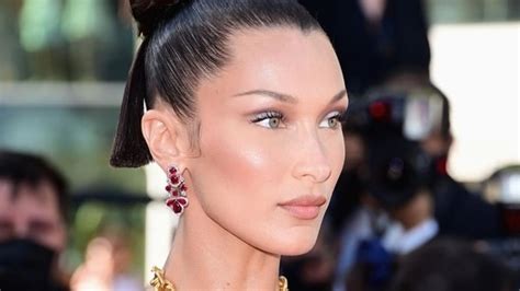 dior and bella hadid contract|did dior change bella hadid.